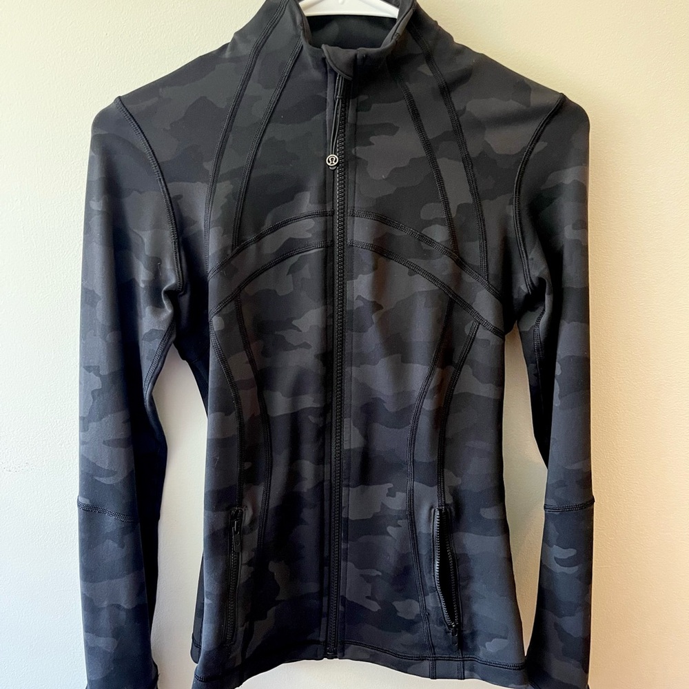 RARE Camo Lululemon Define Jacket  *Luon, no longer sold!!